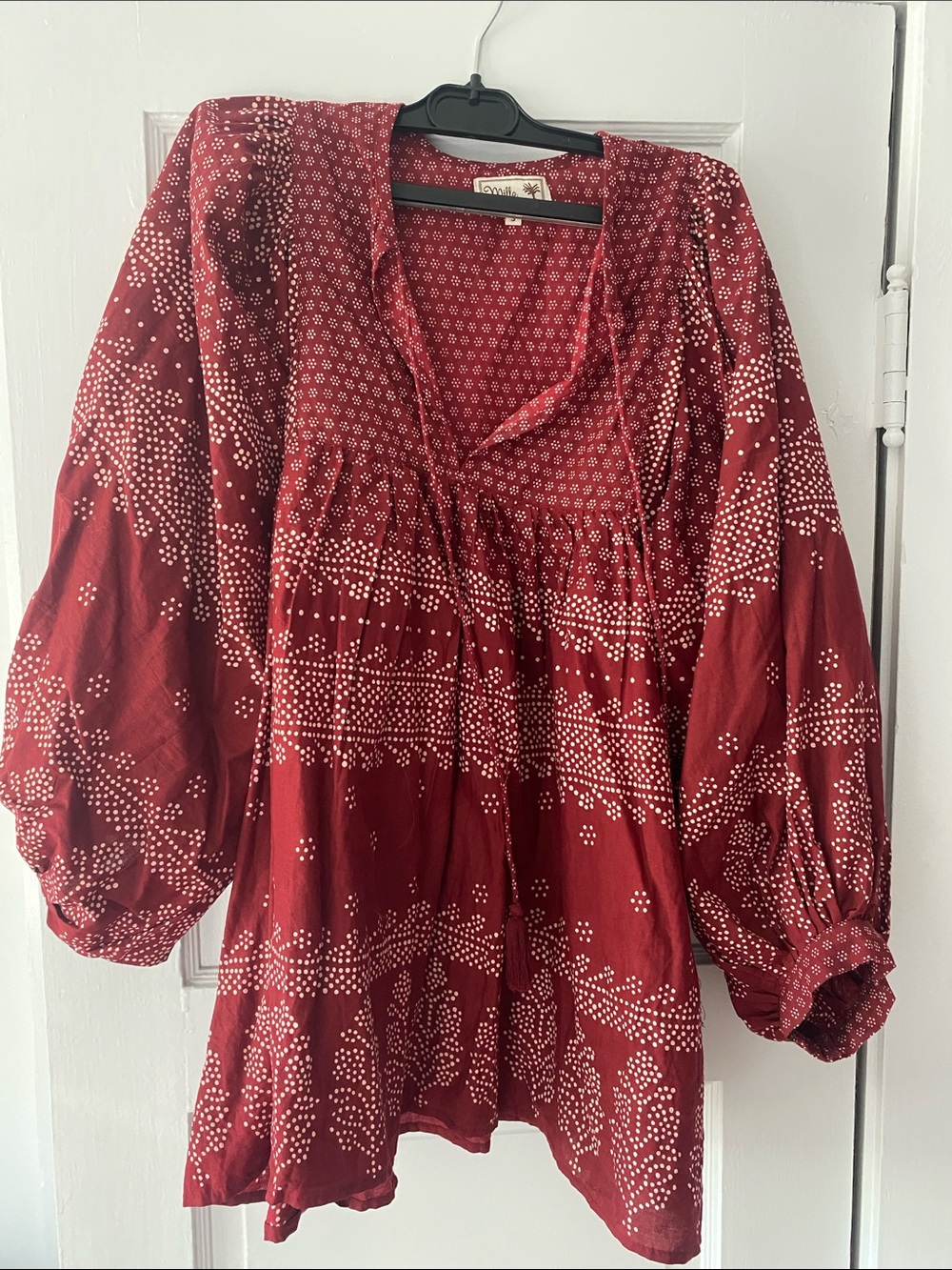 Mille Long-Sleeve Tunic top in Burgundy Red